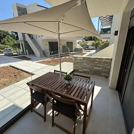 Apartament Thomas *